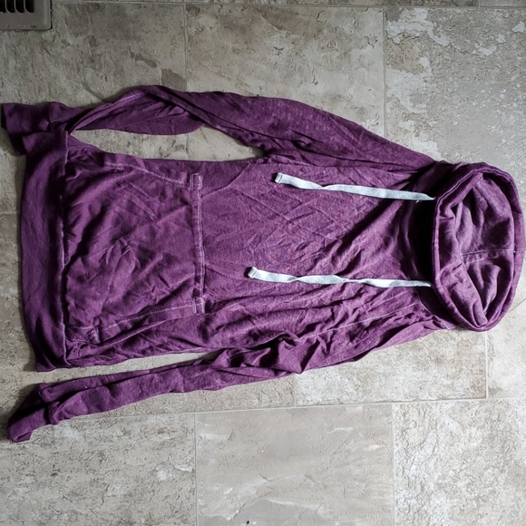 Pullover - Picture 1 of 4